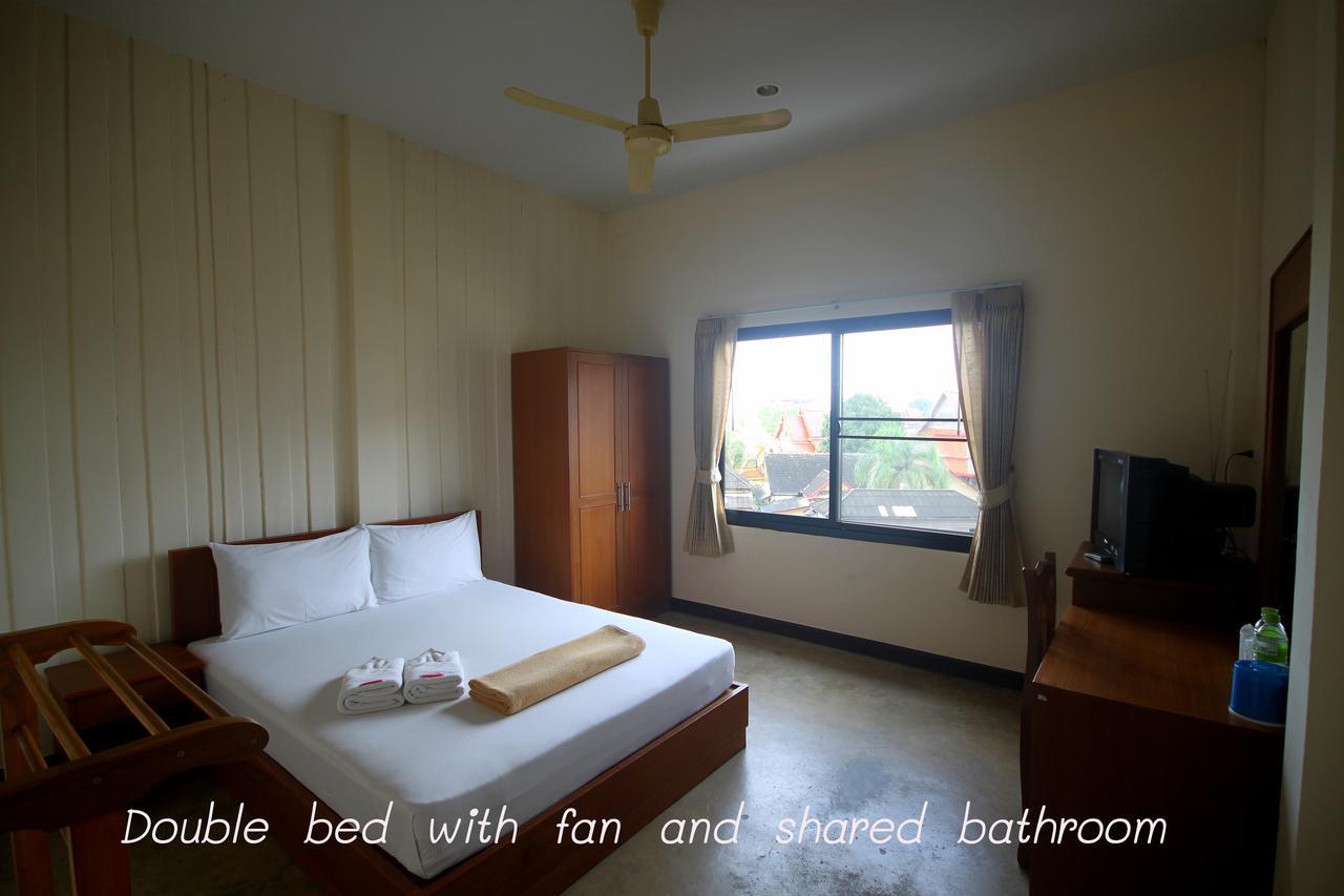 Myplace@Surat Hotel Surat Thani Exterior foto