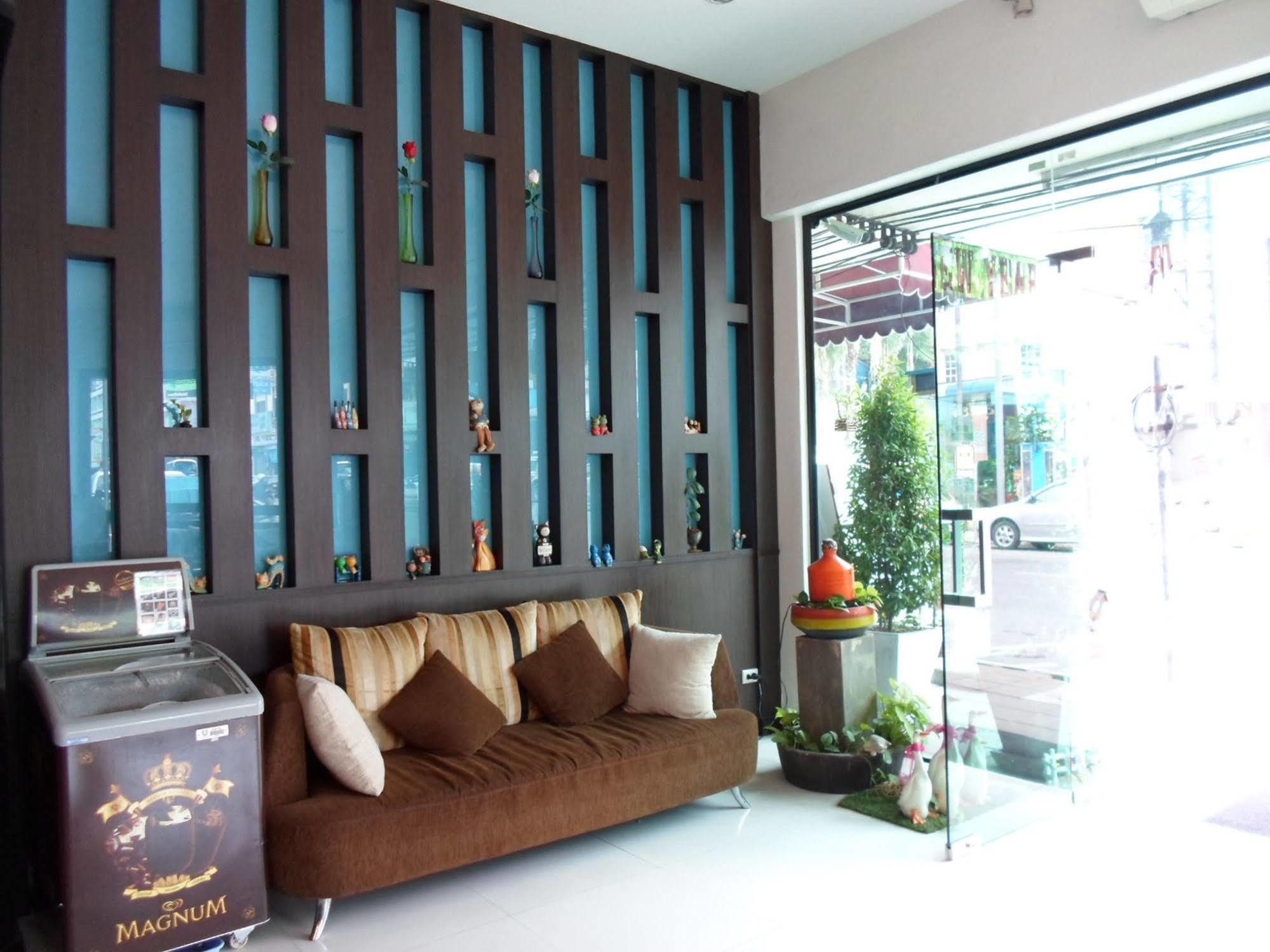 Myplace@Surat Hotel Surat Thani Exterior foto