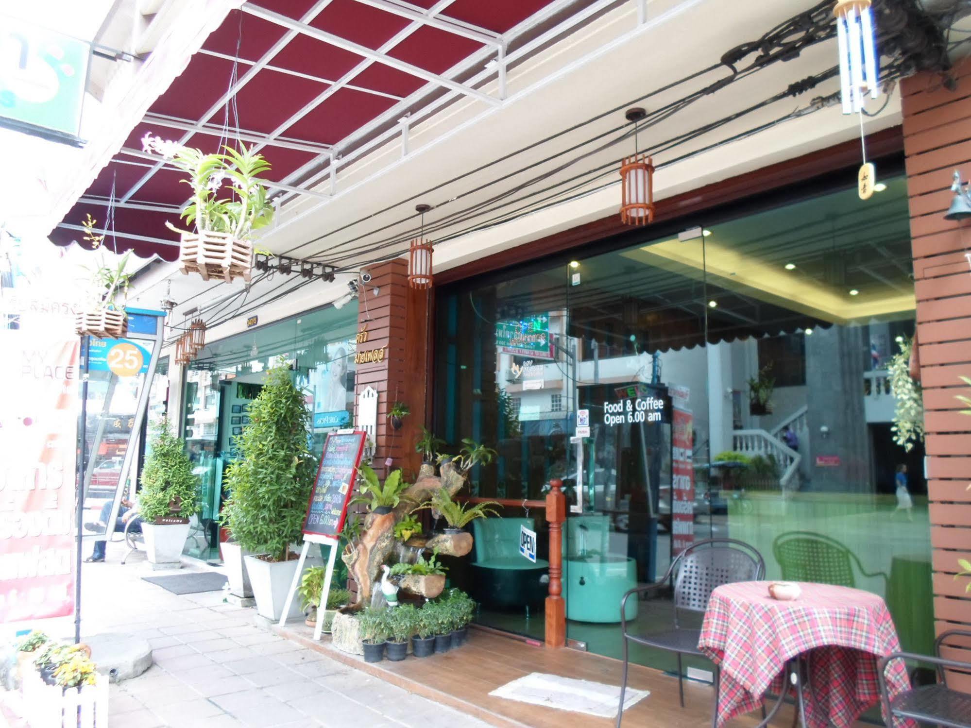 Myplace@Surat Hotel Surat Thani Exterior foto